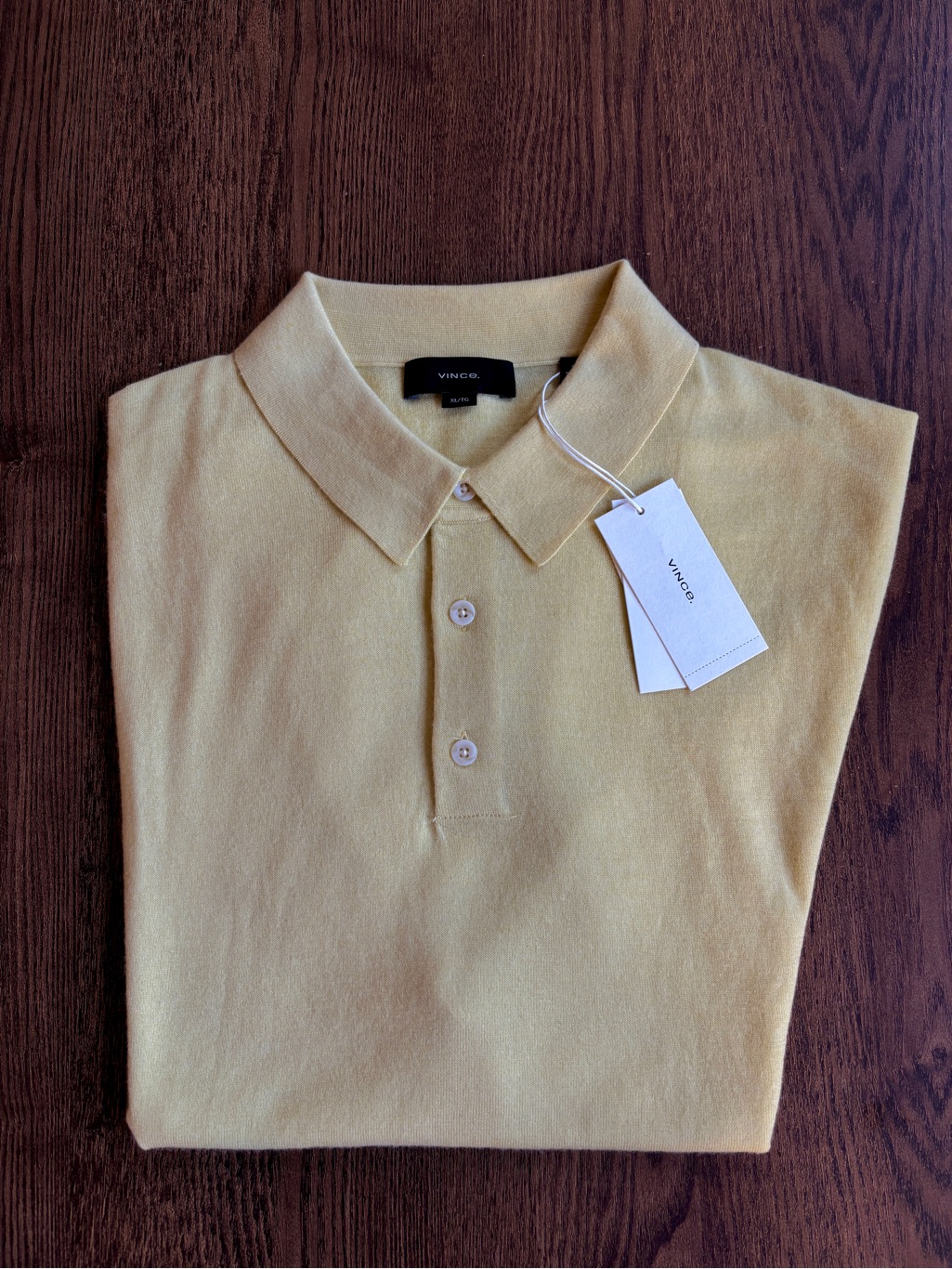 Vince Men's Pale Yellow Knitted Polo Shirt 90%Merino Wool, 10%Cashmere. Size Xl.